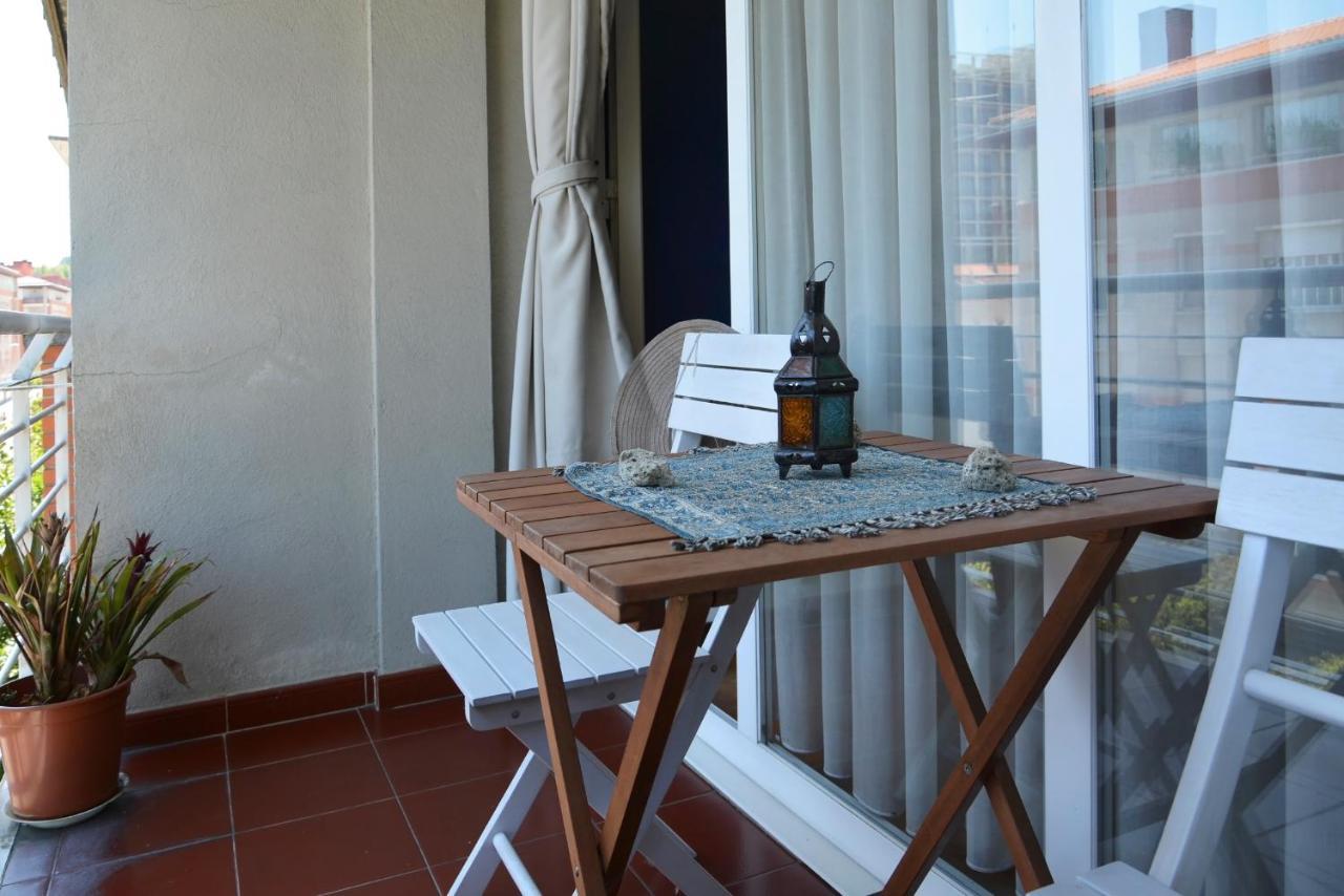 Apartamento En Villa Con Parking Аньорга-Лугарис Экстерьер фото