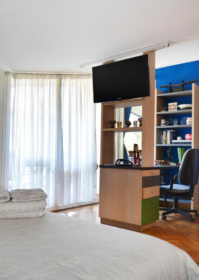 Apartamento En Villa Con Parking Аньорга-Лугарис Экстерьер фото